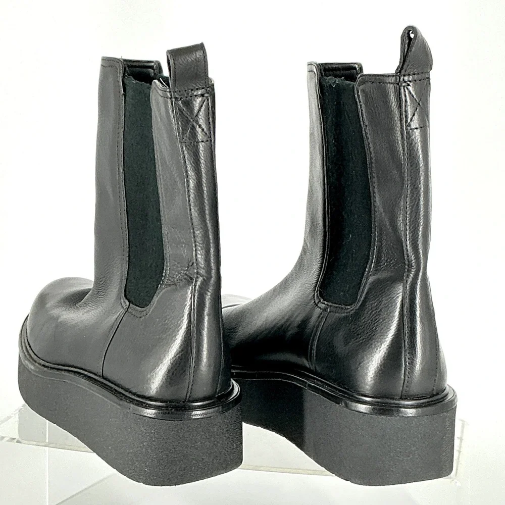 Vince. Size 7 Black‎ Leather Platform Chelsea Boots Water Repellent Pinecrest